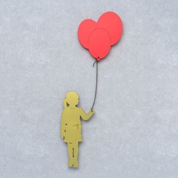 Magnetic Girl with balloon