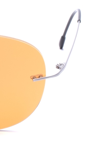 LightFlight S - Die schlanke Segelfliegerbrille