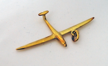 Discus necklaces pendant gold