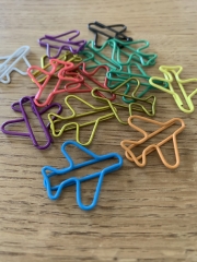 Set with 15 plane paperclips